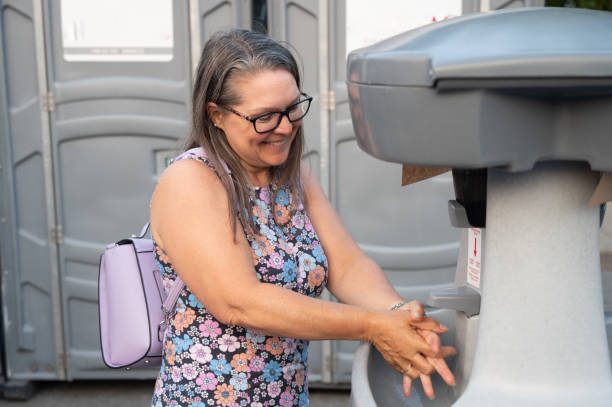 Best Portable toilet rental cost  in Stuarts Draft, VA